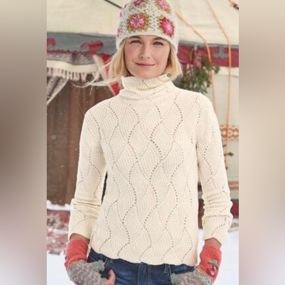 Sundance Silk Blend Knit Turtleneck Sweater Womens Size Large Bohemian Scalloped